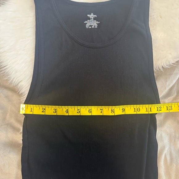 Mountain Ridge Men’s Tank - Picture 5 of 5